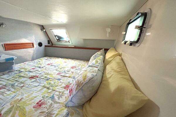 PDQ 34 Power Catamaran Yacht For Sale