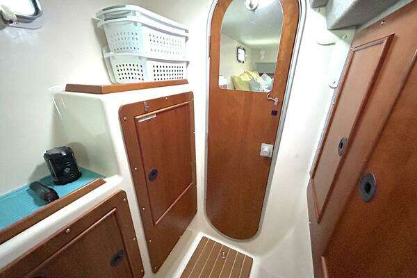PDQ 34 Power Catamaran Yacht For Sale