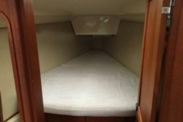 Heph Ze Bah 37ft Hunter Yacht For Sale