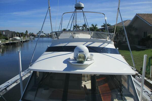 30ft Cutwater Yacht For Sale