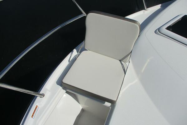 30ft Cutwater Yacht For Sale