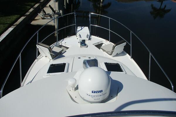 30ft Cutwater Yacht For Sale