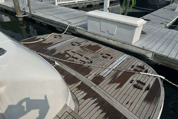 Sea Ray 540 Sundancer Yacht For Sale