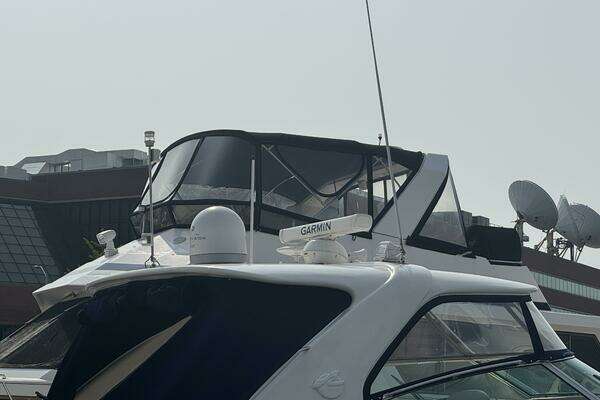 Sea Ray 540 Sundancer Yacht For Sale