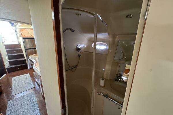 Sea Ray 540 Sundancer Yacht For Sale