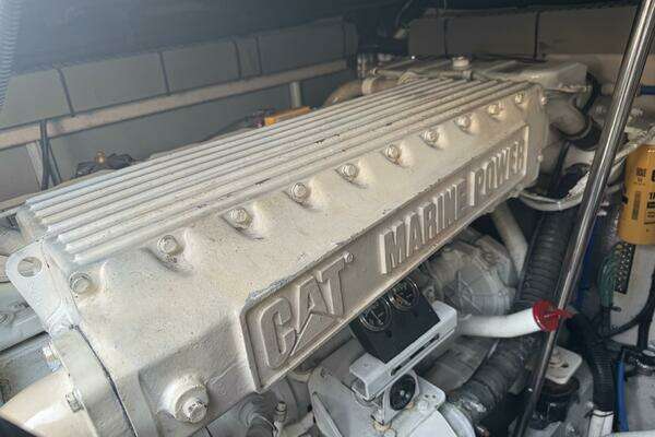 Sea Ray 540 Sundancer Yacht For Sale