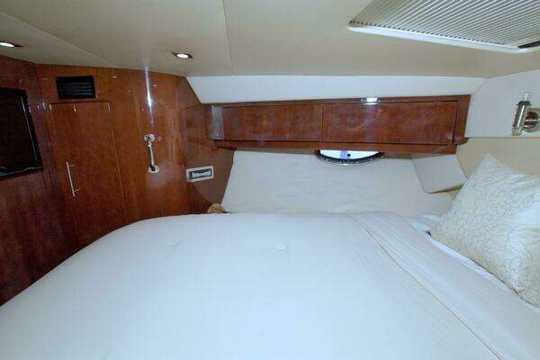 Regal 46 Sport Coupe Yacht For Sale