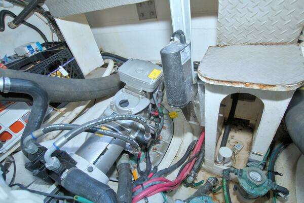 Regal 46 Sport Coupe Yacht For Sale