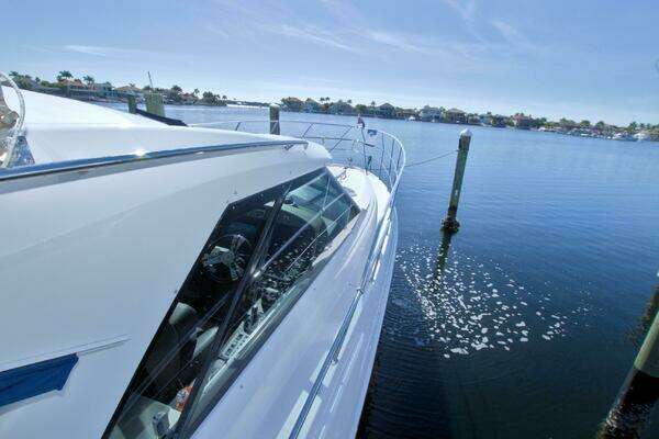 Regal 46 Sport Coupe Yacht For Sale