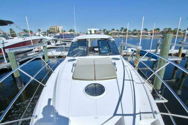 Regal 46 Sport Coupe Yacht For Sale