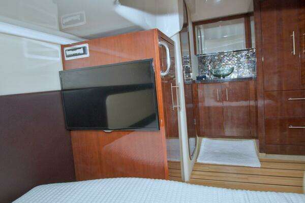 Regal 46 Sport Coupe Yacht For Sale