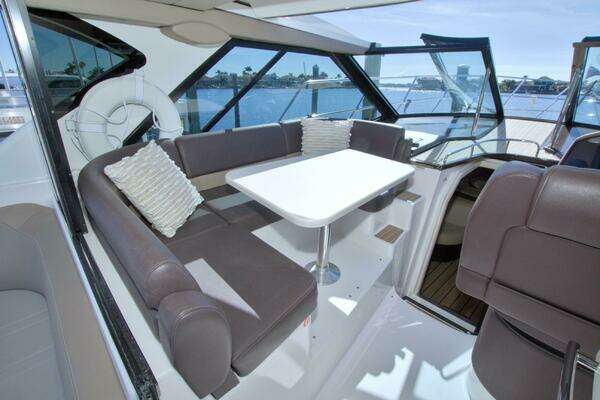 Regal 46 Sport Coupe Yacht For Sale
