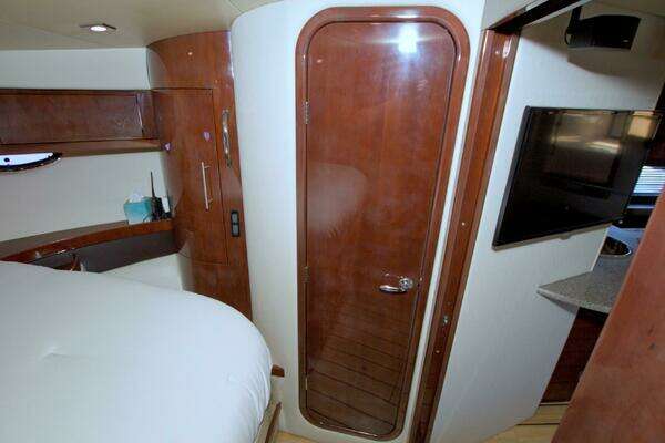 Regal 46 Sport Coupe Yacht For Sale