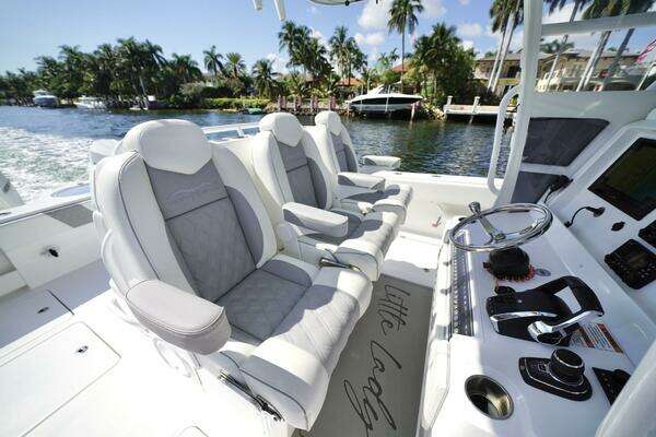 Invincible Catamaran Yacht For Sale