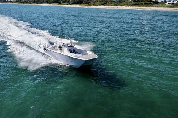 Little Lady 35ft Invincible Yacht For Sale