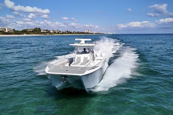 Little Lady 35ft Invincible Yacht For Sale