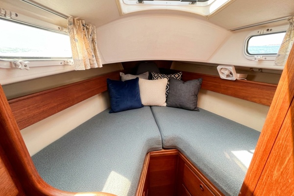 Bay Lark 34ft Sabre Yacht For Sale
