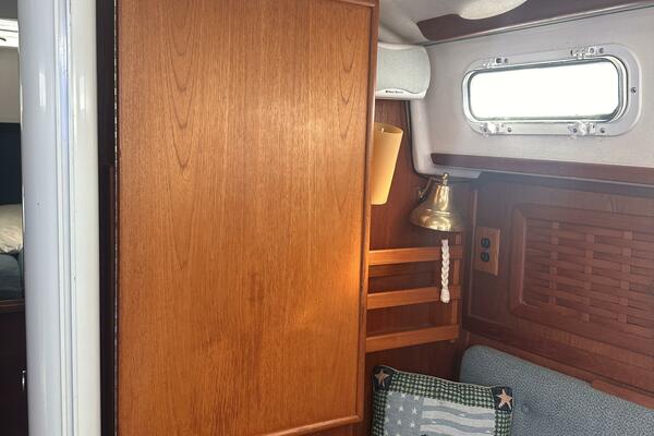 Bay Lark 34ft Sabre Yacht For Sale