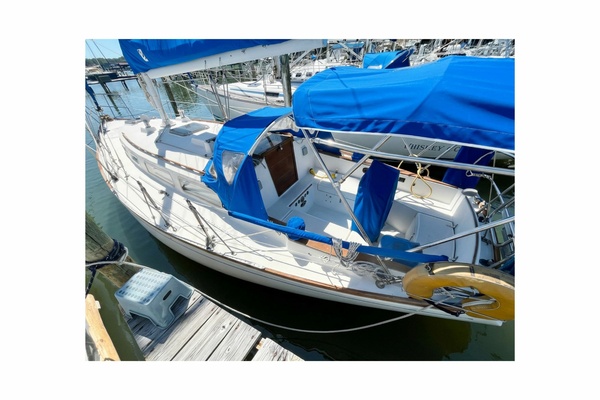 Bay Lark 34ft Sabre Yacht For Sale
