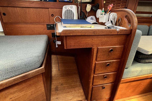 Bay Lark 34ft Sabre Yacht For Sale