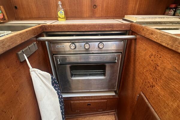 Bay Lark 34ft Sabre Yacht For Sale