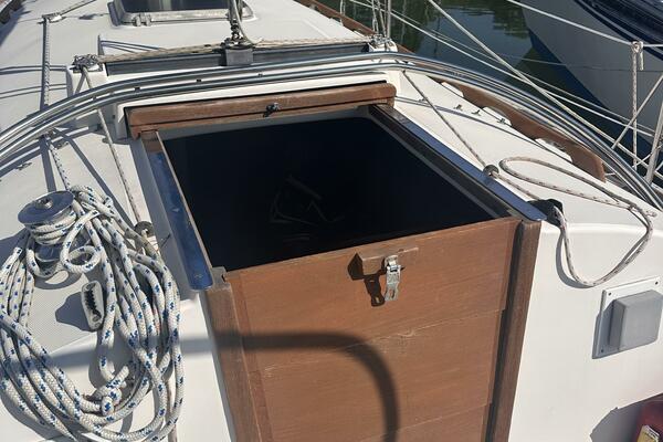 Bay Lark 34ft Sabre Yacht For Sale