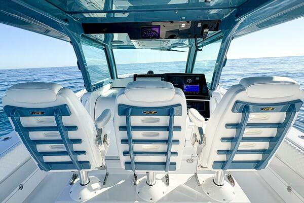 48ft HCB Yacht For Sale