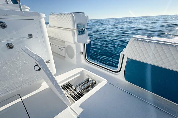 48ft HCB Yacht For Sale