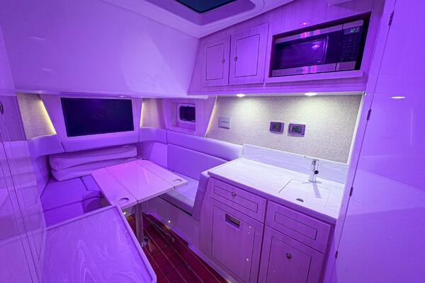 48ft HCB Yacht For Sale