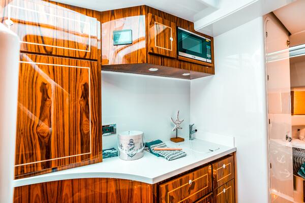 56ft HCB Yacht For Sale