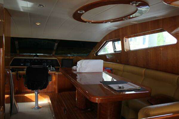 Horizon 70 FLY Yacht For Sale