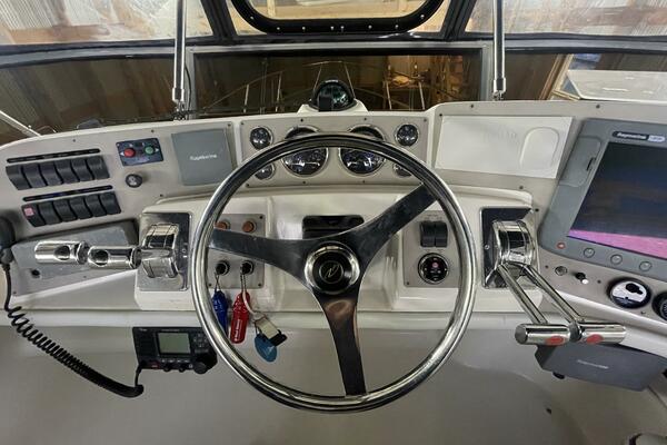 3880 Commodore