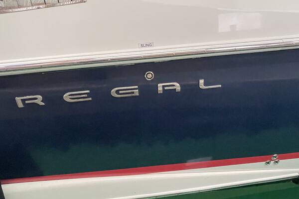 3880 Commodore