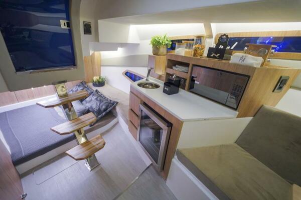 34ft NX Boats Yacht For Sale