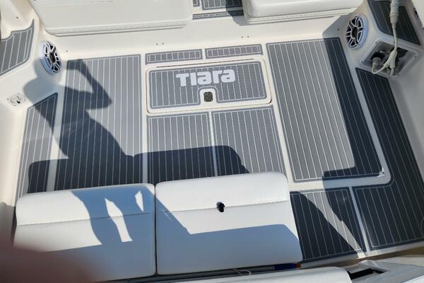 35ft Tiara Yachts Yacht For Sale