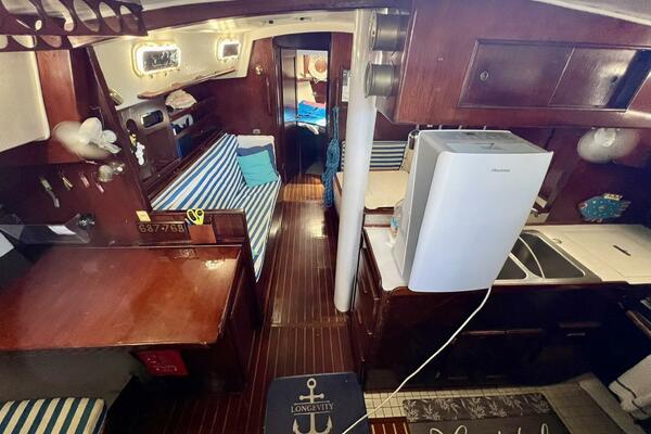 Longevity 46ft Morgan Yacht For Sale