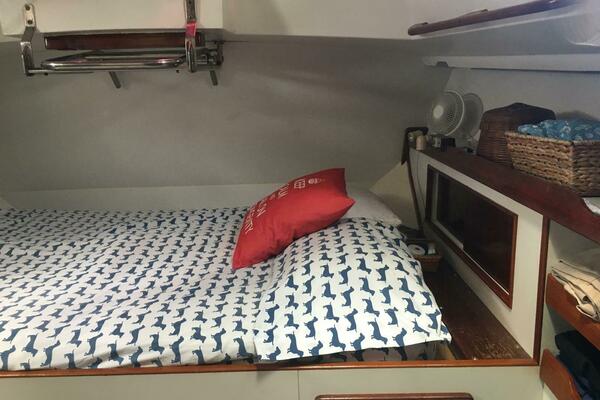 Longevity 46ft Morgan Yacht For Sale