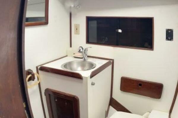Longevity 46ft Morgan Yacht For Sale