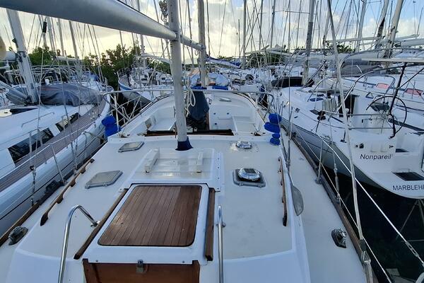 Longevity 46ft Morgan Yacht For Sale