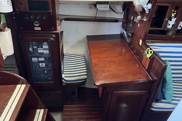 Longevity 46ft Morgan Yacht For Sale