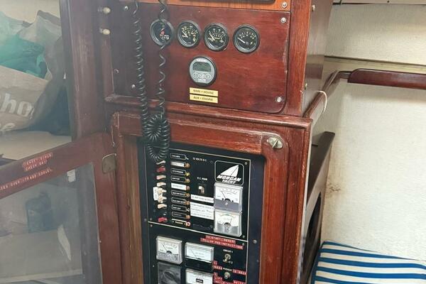 Longevity 46ft Morgan Yacht For Sale