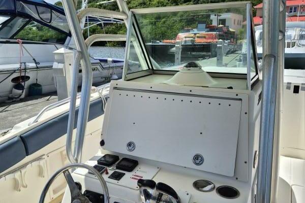 Voyager 33ft World Cat Yacht For Sale