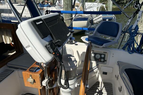 TROUVAILLE 43ft Slocum Yacht For Sale