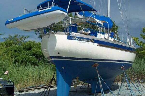 Photo of the 1984 Slocum 43 "TROUVAILLE"