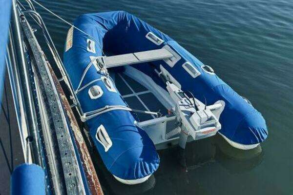 Photo of the 1984 Slocum 43 "TROUVAILLE"