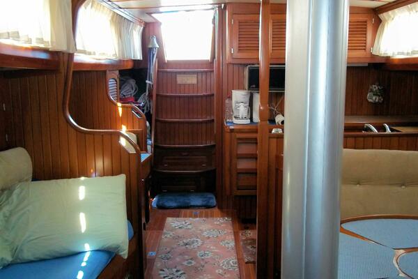 TROUVAILLE 43ft Slocum Yacht For Sale