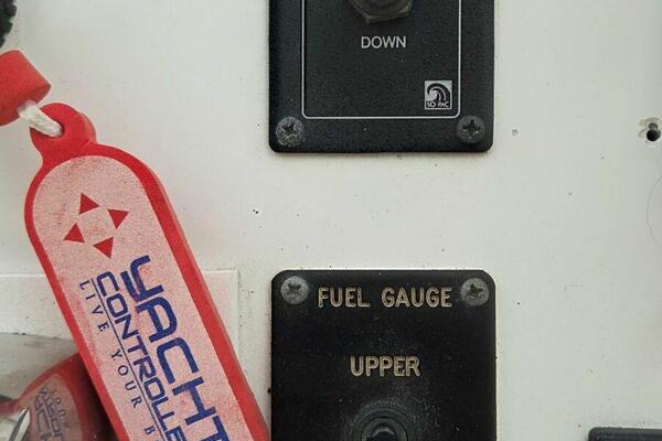 Toes in the Water 53ft Navigator Yacht For Sale