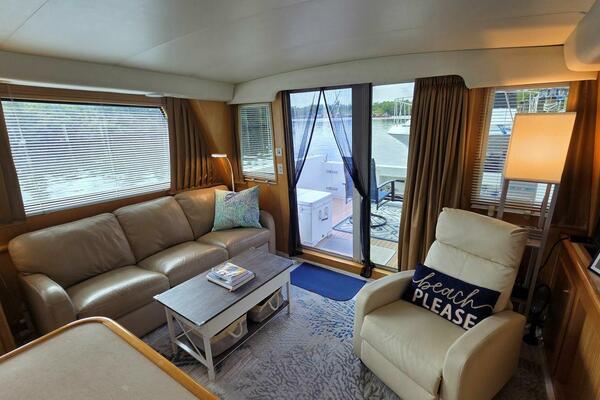 Toes in the Water 53ft Navigator Yacht For Sale