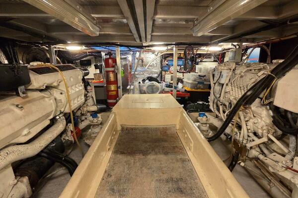 Toes in the Water 53ft Navigator Yacht For Sale