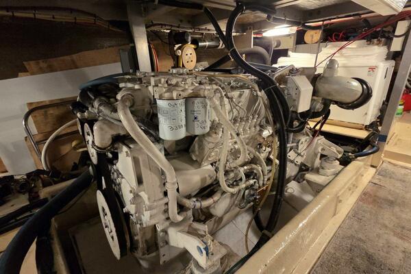 Toes in the Water 53ft Navigator Yacht For Sale